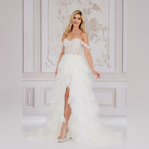 White Formal dress - Picture 5 of 10